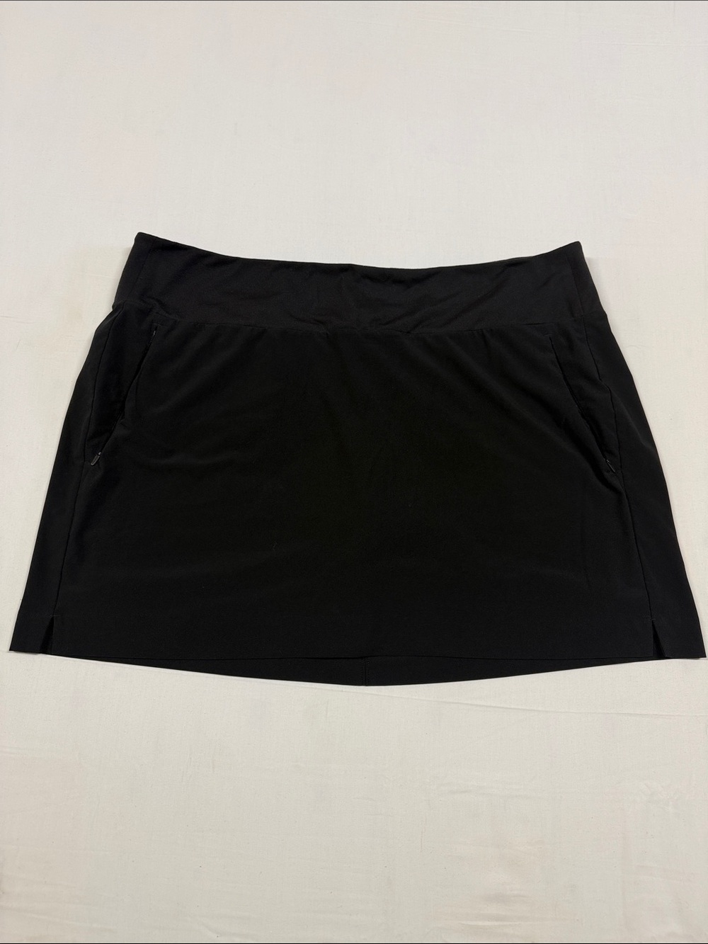Athleta SOHO skort black Womens size 20